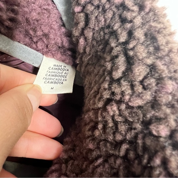 Levi’s COZY VINTAGE RELAXED FIT SHERPA TRUCKER JACKET NWT - Picture 10 of 12